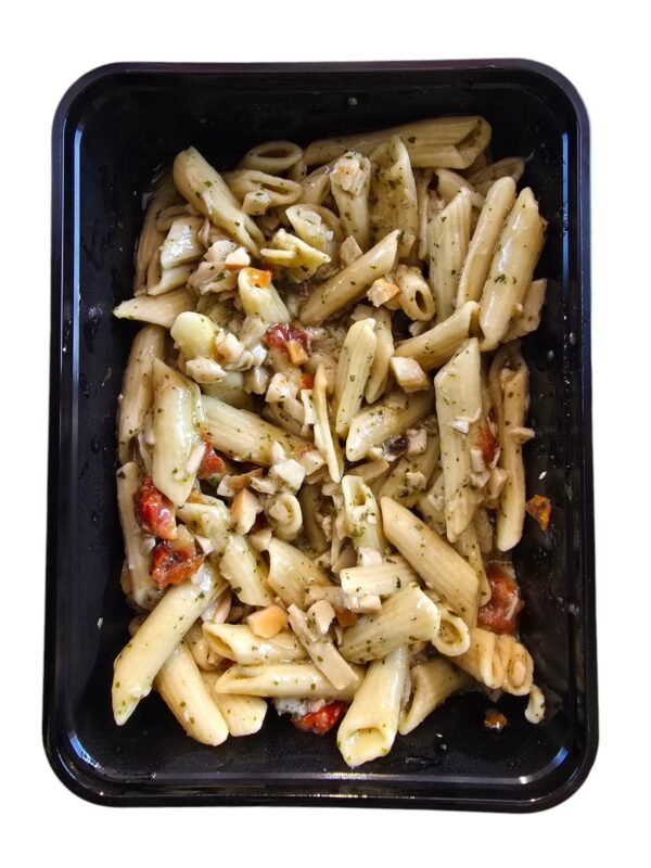 Pasta pesto salade